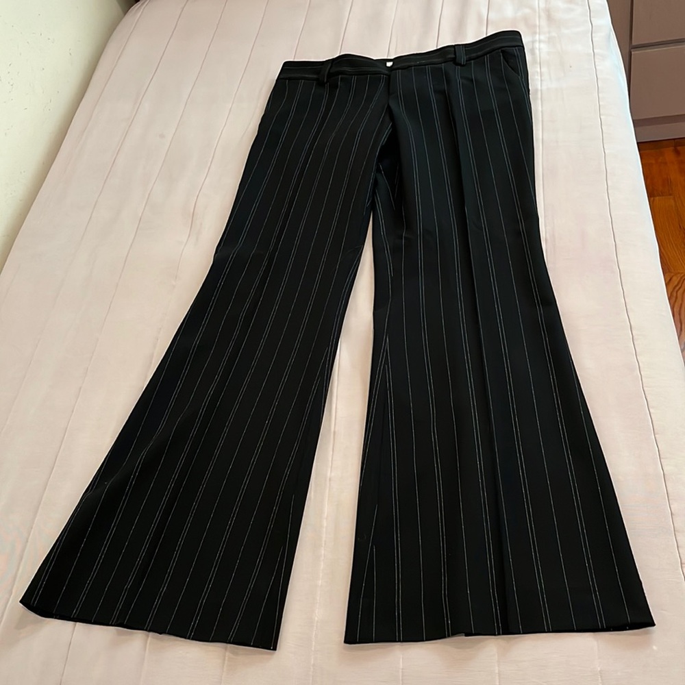 Alice + Olivia flare leg pant size 10